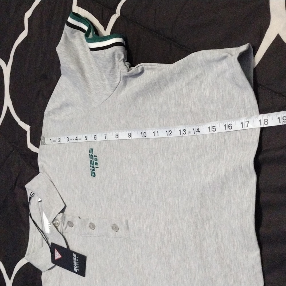 Guess Set - Picture 11 of 15
